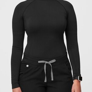 Figs Women's Black Long Sleeve Salta Seamless Under Scrub Top
